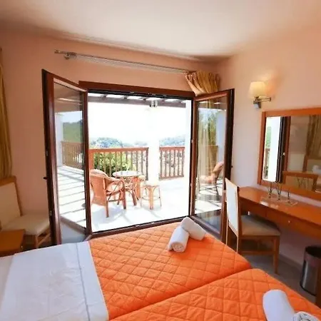 Dreamy Jasmine In Skiathos With Your Exclusive Private Pool *