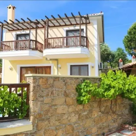Dreamy Jasmine In Skiathos With Your Exclusive Private Pool