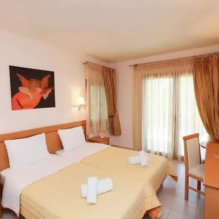 Dreamy Jasmine In Skiathos With Your Exclusive Private Pool *