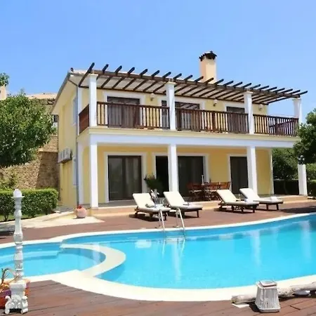 Dreamy Jasmine In Skiathos With Your Exclusive Private Pool Villa