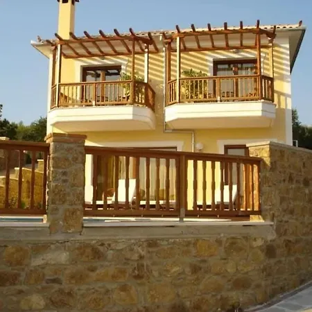 Dreamy Jasmine In Skiathos With Your Exclusive Private Pool Villa Troulos